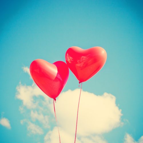 palloncini a cuore, 5 a di amore